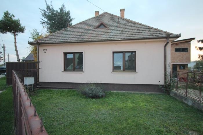 3-izbový, nezariadený Rodinný Dom vo Viničnom (pri Pezinku) 90 m2 plus záhrada