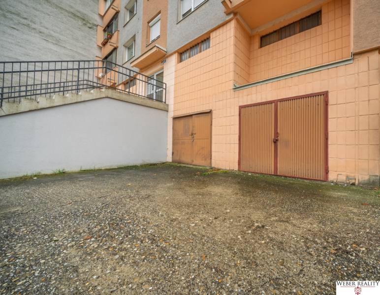 Garaz Cabanova Mirko Bulko fotka 2.jpeg